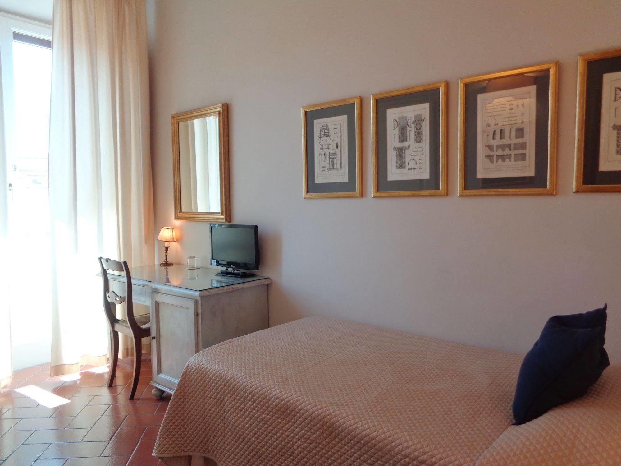 Relais Cavalcanti Guest House Флоренція Екстер'єр фото